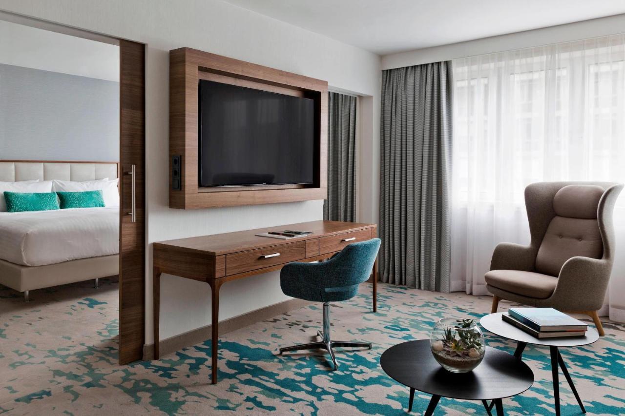 ウィーン マリオット ホテル エクステリア 写真 A suite at the hotel