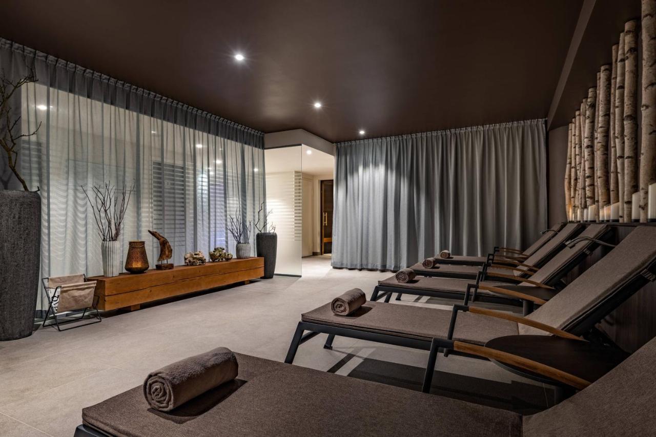 ウィーン マリオット ホテル エクステリア 写真 The spa at The Dorchester